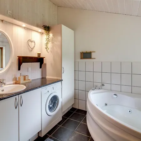 Casa de Férias Arvi - 30km From The Sea By Interhome