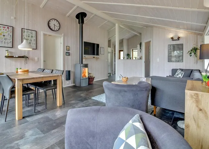 Arvi - 30km From The Sea By Interhome Semesterbostad